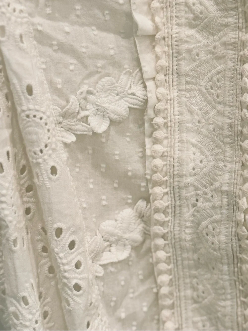 Anthropologie Freya White Eyelet Lace Puff-Sleeve Top - Women